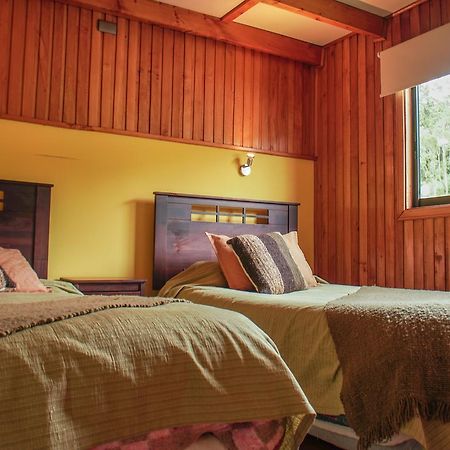 Cabanas Palafitos Los Pescadores Кастро Екстериор снимка