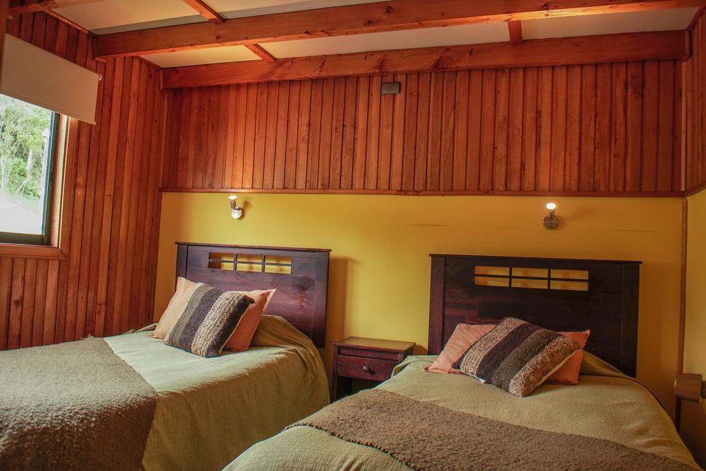 Cabanas Palafitos Los Pescadores Кастро Екстериор снимка